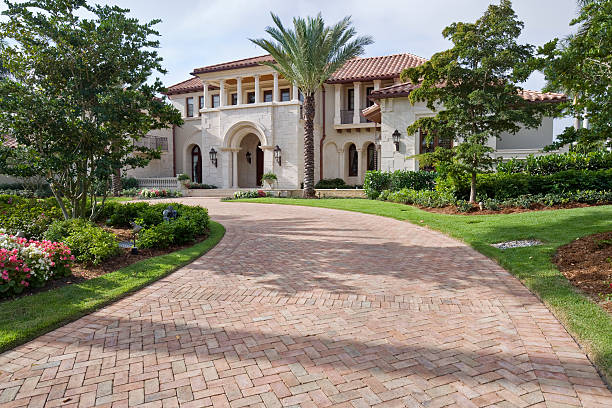 Best Driveway Pavers Near Me  in Highlandville, MO